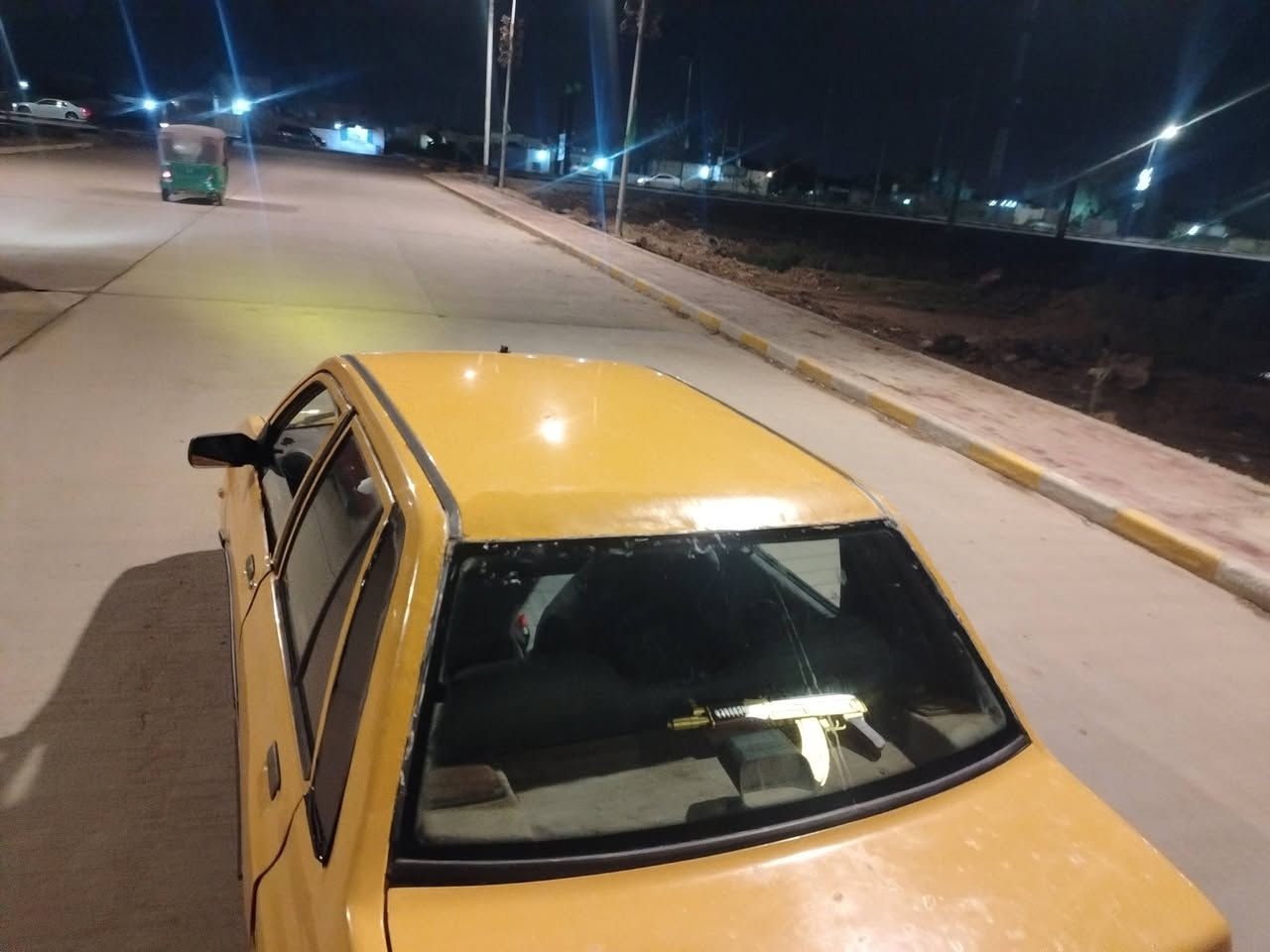 موديل ٢٠١٢ كير مكينه حداده جاهزه سنويه ٢٠٢٣سياره حلوه بيه وصل بل ٢٠٢٣تصفير لسعر مليونين وستَميه ٢٦٠٠بل عراقي *********** عنوني كحلا وهاذ رقمي *********** بيه وتساب
