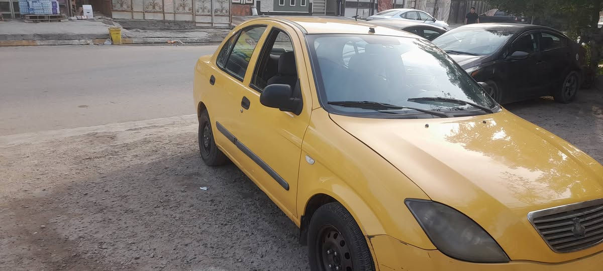 سلام عليكم سيارة طيبة موديل ٢٠١٥
سيارة حلوه ونضيفة مكفوله من الضربه عدا شبر بالجاملغ الخلفي على كد شبر  مكينه مفتوحه مجفت رنكات قبل ٣ أشهر صدر جديد قبل شهرين شديته  
سنوية ساقطة وعليها غرامة ٢٠٠ ألف وهيئة ٤٢٠ ألف
عارضها ب٣٧ وبيها مجال وبالنسبة للغرامات نتفق عليها وسهله 
مكانها بغدادالجديدة  
***********
