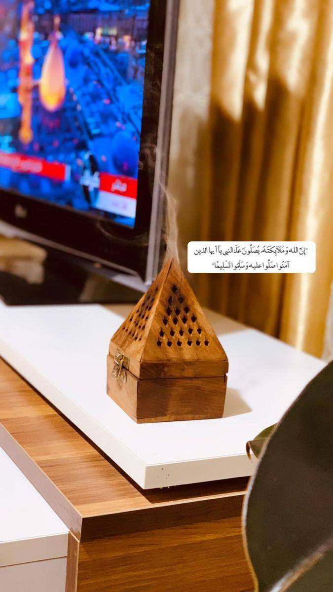 '' تبخري وخلي للعود هيبة '' 
المبخرة الخشبية المطلوبة دائما وميروح موديلها سبب جمالها وفخامتها ✨️
الحجم الصغير
السعر : ٥ ونص فقط
الكمية محدودة 
متوفر في 
Shine On 🔮 حيثُ للتألقِ عنوان 

 🌸 بوتيك شاين اون للاكسسوارات والعطور النسائية والرجالية 

اكسسوارات "نسائية ، رجالية " _ عطور _ ميك اب  _ حقائب - هدايا
المتجر مفتوح من الساعة 3 ظهرا ولغاية ال 11 ليلا

خدمة حجز الطلبات متوفرة طول اليوم وعلى مدار 24 ساعة

يتوفر خدمة تغليف الهدايا واختيار الهدية حسب الطلب ❤🌹🌺 

💥للحجز والاستفسار مراسلة الصفحة 📥
او الاتصال واتس اب
***********
—————————————-
💥توصيل لكافة انحاء العراق 🏎
خانقين 2000 دينار والمحافظات 5000 الاف دينار
موقع المحل : خانقين تولة فروش شارع السايدين
مقابل تربية كوردستان 
Khanaqin , Diyala , Iraq 📍
.
.
.
.
#تولة_فروش #reels #محل #خانقين #shine_on  حيثُ_للتألقِ_عنوان بوتيك_شاين_اون  مستلزمات_نسائية كوزمتك عطور ملابس اكسسوارات حقائب ترند العراق خانقين بوتيك هدايا
