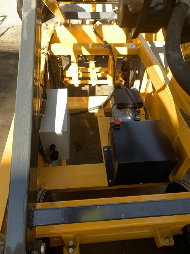 مصاعد كهربائي من 8 إلى 10 متر
جديد لوك!!
لل استفسار الاتصال على الرقم
***********
