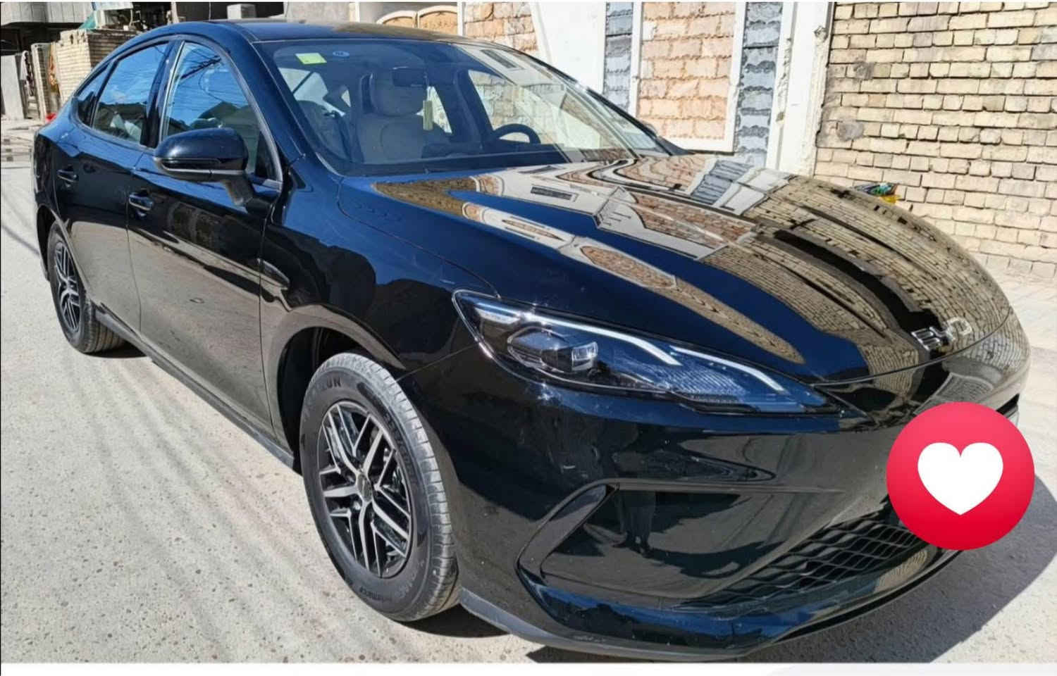 السلام عليكم 
البيع زيرو سيل ٥ ام ويل كروم الاسود مفقود بل سوك
قليل منه بغداد بسمي 
تفاصيل وسعر ع رقم
***********

