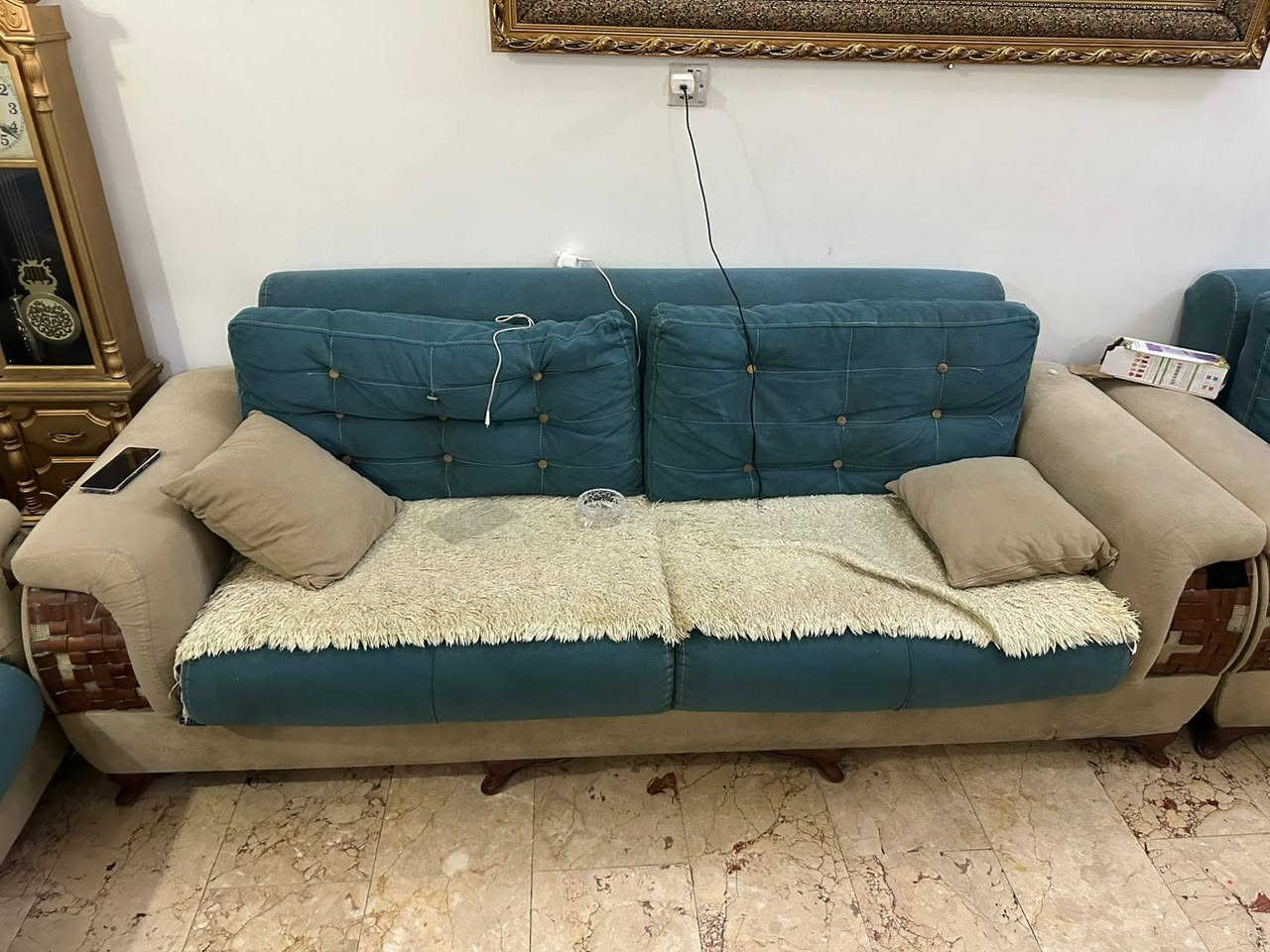 السلام عليكم
تخم 10 مقاعد تركي تكمة نوعية راقية يصير مخزن ويصير جرباية جدأ نضيف كوشاتة كاملة ويا لا شك بي ولا زرف مكانة بغداد حي الحسين ***********
