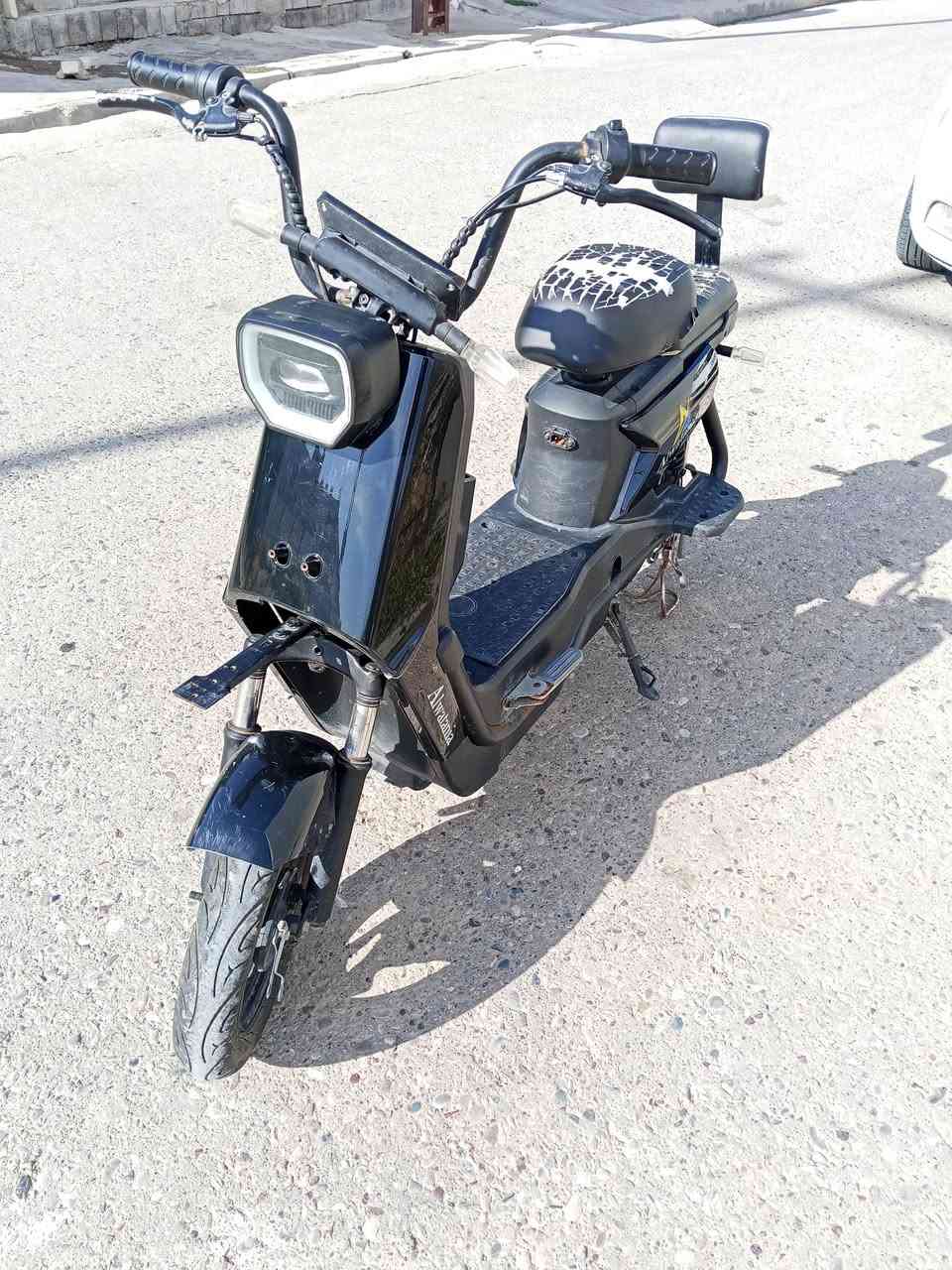 للبيع ماطور شحن حجم ١٦ كلو شغال عنوان موصل بدون بطاريات  تواصل. *********** وبي وتساب
