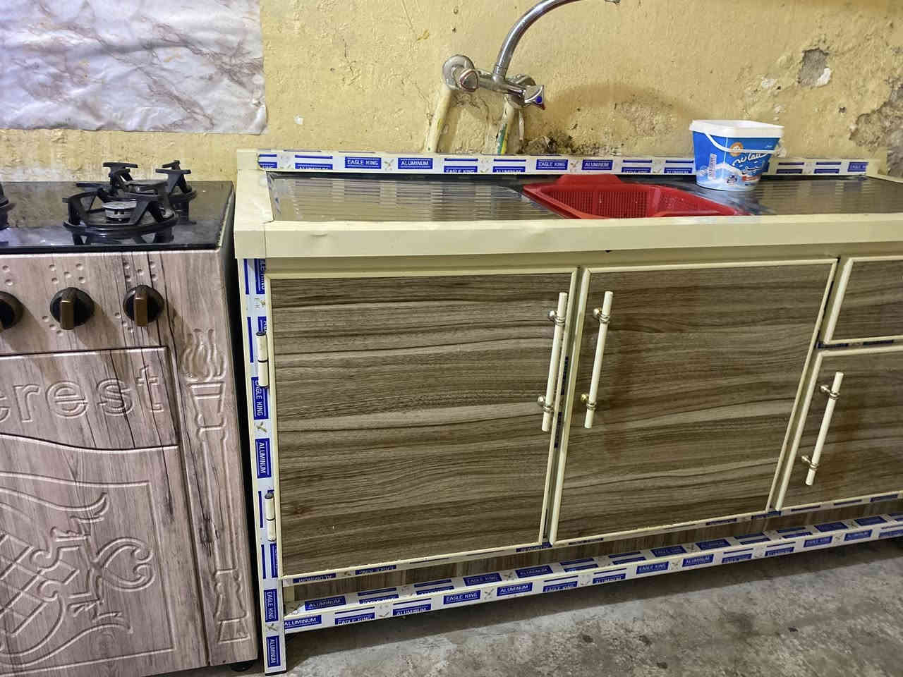 للبيع كاونتر  ملحق متر و سنك متر ونص إჂ̤ ضرر مابي ويا طباخ كله كامل مثل تصوير رايدي ب ٣٩٠ وبي مجال بسيط شراي يتفضل خاص مكاني حيفا *********** او خاص
