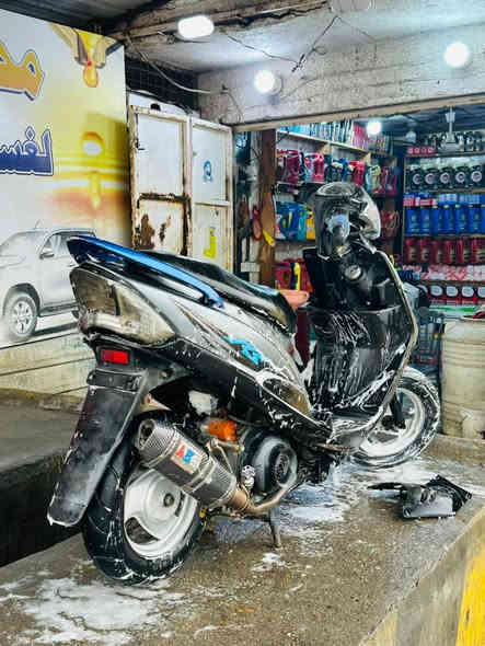 سلام عليكم دراجه ماكس عدله للبيع 🔥
الدراجه نضيفه وحلوه وصارلهه 3اشهر طالعه من الوكيل نضافه كفرات98%🔥🇮🇶
 الدراجه ممفتوحه بوشه55 بلاد وكيلهه معرض المصطفى الي بشارع الحسيني 💎👑
وبيهه تزويد خفيف مثل يدات بريك اصلي㊙️
 وعضمه Jiso اصلي مال تفصيخ ㊙️
صالنصه كاروبن AHE صوت يرعد وبيه كاتم🔥✨
 اصلي ويدات بانزين سبع الوان وملاقط خلفي وامامي ncy👑
 والكفرات لون فيلي مميز يعني دراجه فول🔥👑
صالنصه كاربون اصلي بيهه كاتم 🔥✌🏻
عقل رياضي 9نمر اصلي😜🍃
 ////ملاحظه؛ شديت التزويد وره هذن الصور بفتره وممصوره🔥
لحد يكسر بسعرهه مكان الدراجه ميسان للاستفسار خاص *********** السعر750قفل قفل قفل
