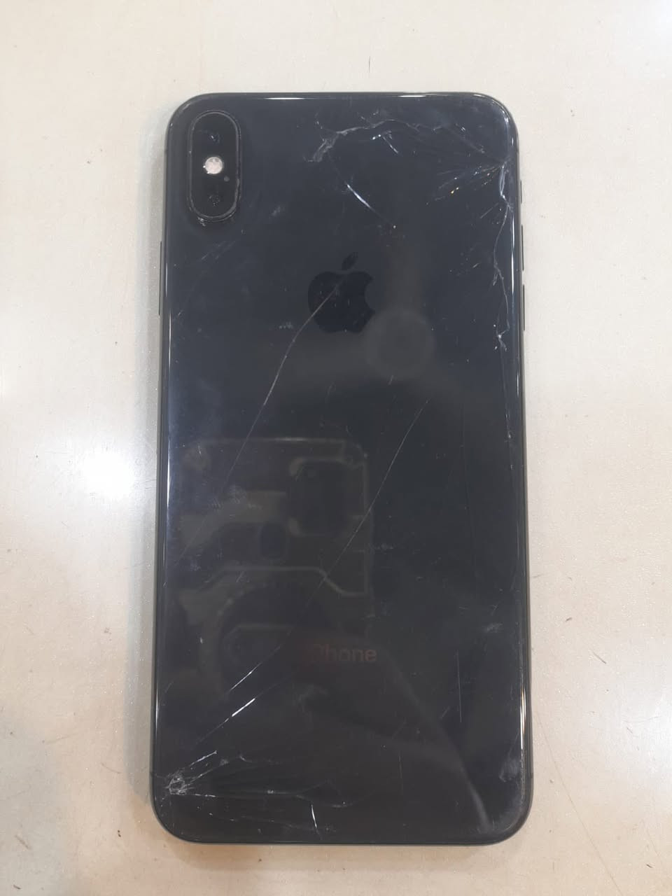 أكس ماكس ذاكره 256  مبدل بطاريه والظهر مفطور
🫰🏼🦋***********
