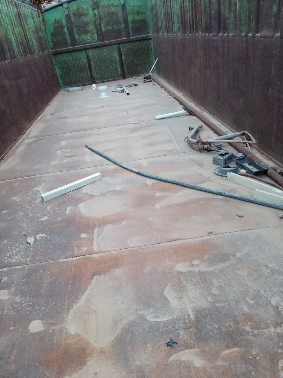 هينو اللبيع مكينة سكانية  تريد تفسيخ تريد كاملة *********** السعر 10ملاين وبيهة مجال
