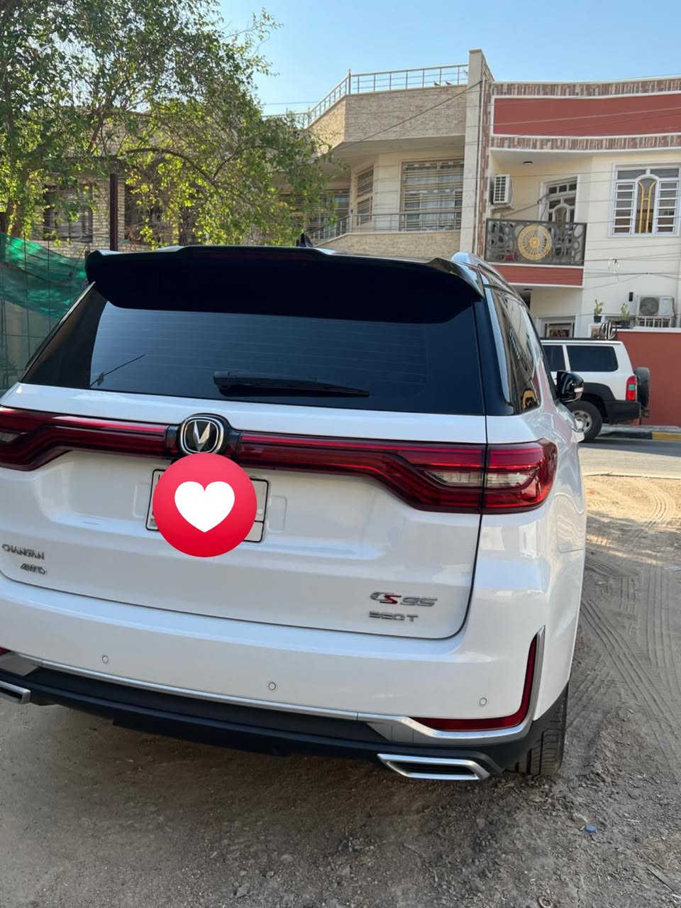 السلام عليكم
}
شانجان CS95 موديل 2023  
فول مواصفات – أعلى فئة  
حرّة باسمي مباشرة  
ضمان شركة البخيت ساري  

الممشى: 32,000 كم فقط  

السيارة استخدام شخصي نظيف جداً، بدون حوادث أو صبغ، بحالة ممتازة وجاهزة للفحص بأي مكان.  

المواصفات:  
- محرك 2.0 تيربو قوي  
- دفع رباعي  
- كاميرات 360 درجة  
- فتحة سقف بانوراما  
- مقاعد جلد كهرباء (تبريد + تدفئة)  
- شاشة كبيرة + نظام ملاحة  
- تشغيل بصمة ودخول ذكي  
- مثبت سرعة وأنظمة أمان كاملة  

ما تحتاج أي صرف.  

السعر: 20,000 دولار  
قابل للتفاوض للجادين فقط.  

للاستفسار خاص أو اتص شانجان CS95 موديل 2023  
فول مواصفات – أعلى فئة  
حرّة باسمي تحويل ثاني يوم 
ضمان شركة البخيت ساري  

الممشى: 32,000 كم فقط  

السيارة استخدام شخصي نظيف جداً، بدون حوادث أو صبغ، بحالة ممتازة وجاهزة للفحص بأي مكان.  

المواصفات:  
- محرك 2.0 تيربو قوي  
- دفع رباعي  
- كاميرات 360 درجة  
- فتحة سقف بانوراما  
- مقاعد جلد كهرباء (تبريد + تدفئة)  
- شاشة كبيرة + نظام ملاحة  
- تشغيل بصمة ودخول ذكي  
- مثبت سرعة وأنظمة أمان كاملة  

ما تحتاج أي صرف.  

السعر: 20,000 دولار  (دفترين)
قابل للتفاوض.  

للاستفسار خاص أو اتصل ***********
