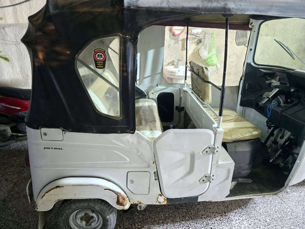 تكتك مديل،21 بدون،صبغ،بيه صوت بكن خفيف،تحويل،مباشر،سعر6ونص،قفل،***********
