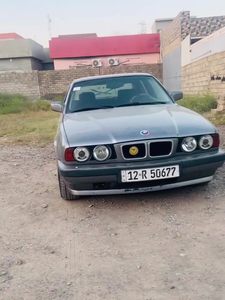 خوان 525موديل1991سنويه 2028 محرك كير شرط صبغ بخ جماليه كزوز رياضي تشغيل تحكم عن بعد طخم حداديه كله جديد سياره جاهزه اخوان المو شراي لايتعبني السعر ٥٥بي مجال عنوان موصل قرب حي الشيماء ***********متوفر واتساب
