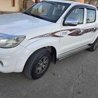 هايلوكس • ٢٠١٤ • ممش ١٨٠ الف