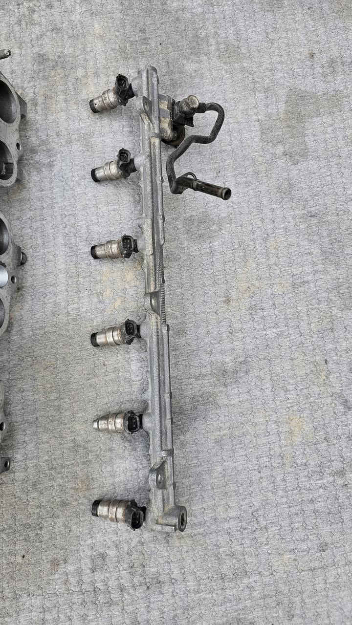 غراض ياباني اليحتاجهن يتصل ويدلل
***********
