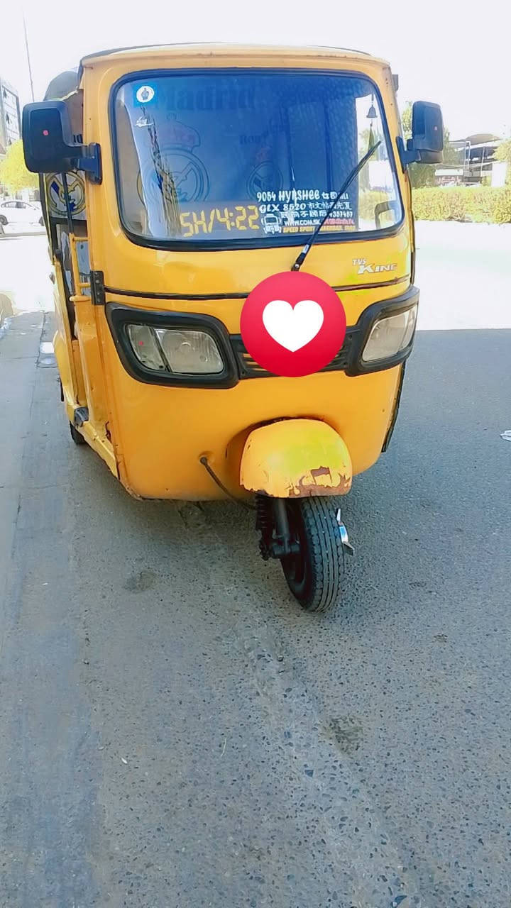 سلام عليكم تيك توك للبيع موديل 19 عنوان بغداد ارقام انكليزيه  تحويل ثاني يوم السعر خمسه وبيها مجال ***********
