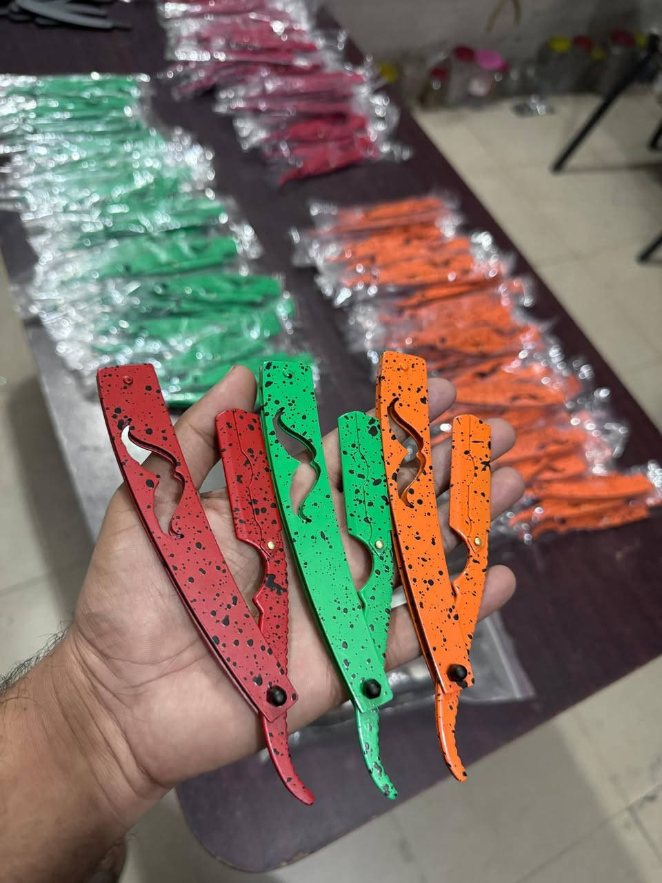 Color. Grip. Precision. ✂️
EXELLO GLOBAL EXPORT folding razors in multiple colors & designs. 

Built for barbers who want tools that stand out and perform.
Bulk orders available for salons & distributors.

DM for pricing & MOQ  
exelloglobalexport@gmail.com

 #BarberTools #StraightRazor #BarberLife #BarberSupplies #ExelloGlobalExport  #razorshave


**إذا كنت صاحب هذا الإعلان وتريد حذفه لأي سبب، رجاءا أرسل رسالة إلى الدعم الفني**