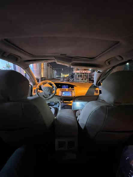 سيارة افالون 2006 خليجي 6 سلندر لون ابيض لؤلؤي رقم بابل خصوصي أليف 
السنوية غاية 2029 راعيها بل بصرة يريد تحويل تخم تاير تخم ويالة جدد منضمومة تبريد فول موصفات تحكم استرين سلايت روف تبريد قطعتين حدادية 99٪ كهربائيات كلها شغالة السيارة مال بيت قبل الحادث معمره مال جناي ناكته نكت من طول للطول السيارة سويت بيه حادث و على حطتها الصورة موجودة قدامكم ما معمره السعر 73 ورقة وبيها مجال قليل الما يعجبة لايكسر بحلال العالم حلال العالم عزيز العنون البصرة قضاء الدير ***********
