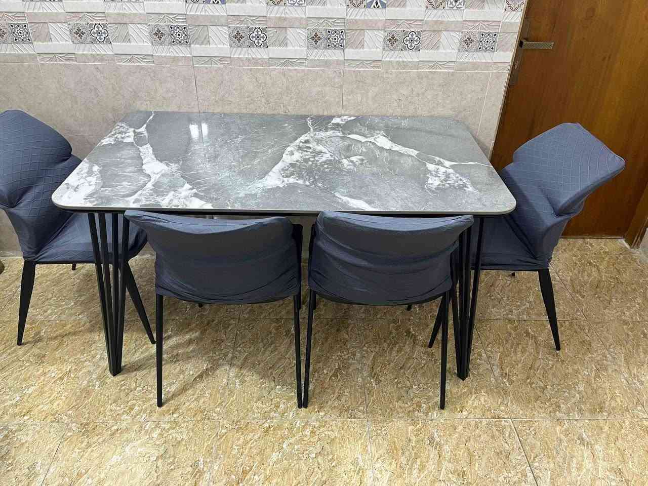 السلام عليكم الميز للبيع اشتريناه ب٤٠٠ نريده ب١٥٠ بغداد حي الفرات تكمة وثكيل


**إذا كنت صاحب هذا الإعلان وتريد حذفه لأي سبب، رجاءا أرسل رسالة إلى الدعم الفني**