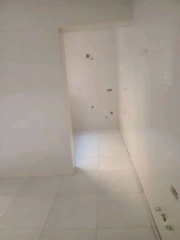 خلفه مصري لتركيب جميع انواع السيراميك ارضي جداري كاشي مرمر بايات شغل لليزر درجه اولي شغل بغداد فقط ***********
