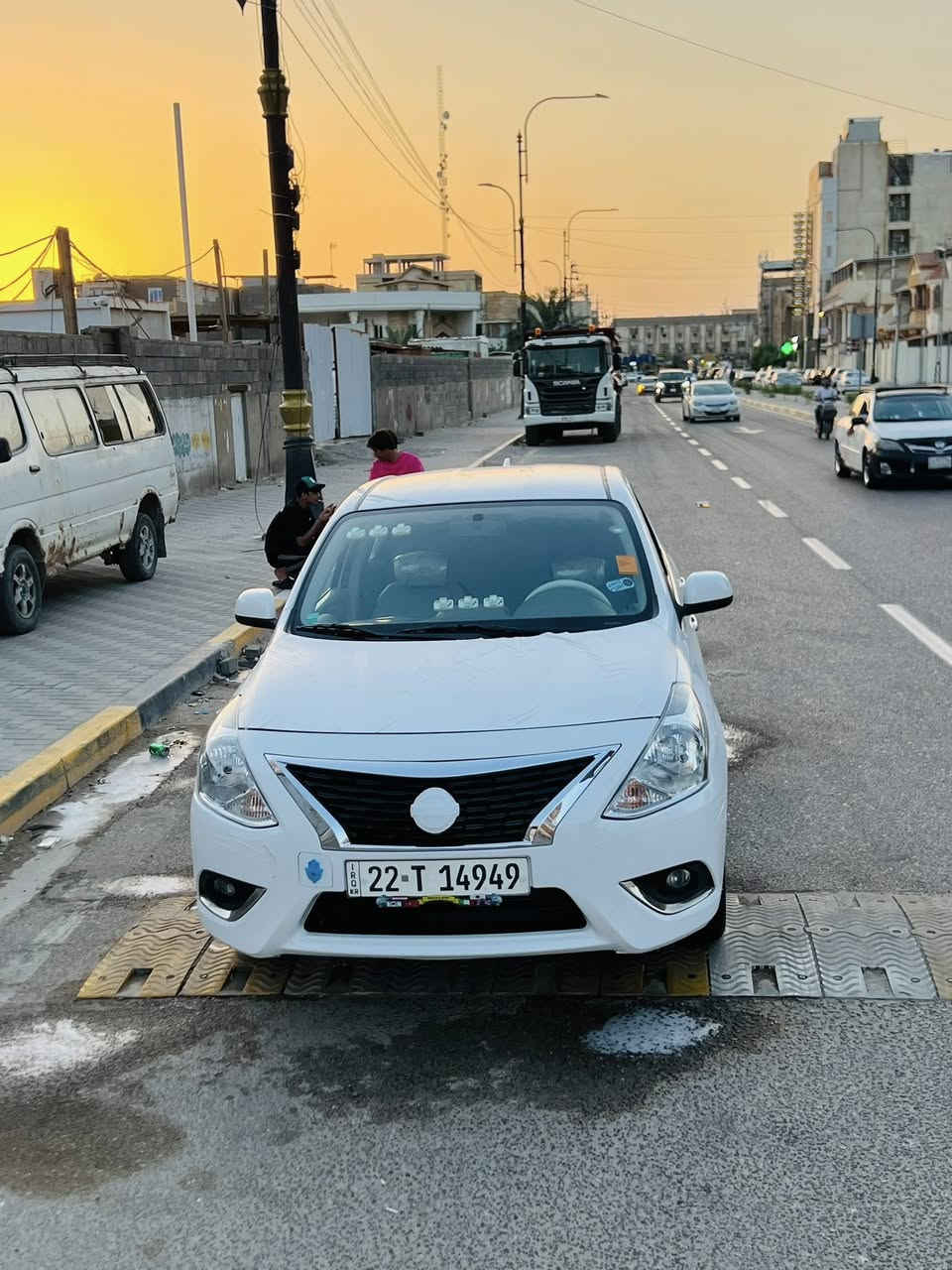 سلام عليكم نيسان سني هندي  2024للبيع كفاله عامه ودوشمه عامه ماشيه12الف  ***********
