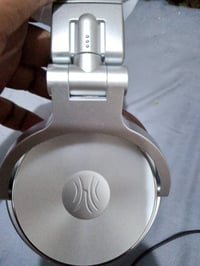 سماعات • جديد • ناقص كيبلين