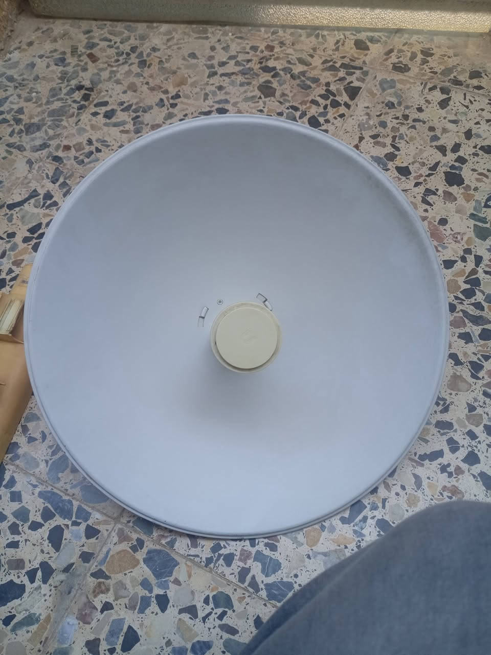 للبيع والشراى يتصل ***********
