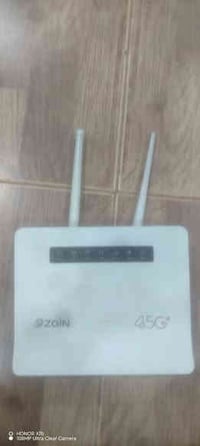 راوتر للبيع مستعمل نظافته 75% 100 اللي يريد يجي للخاص يحشي وهذا رقمي07...