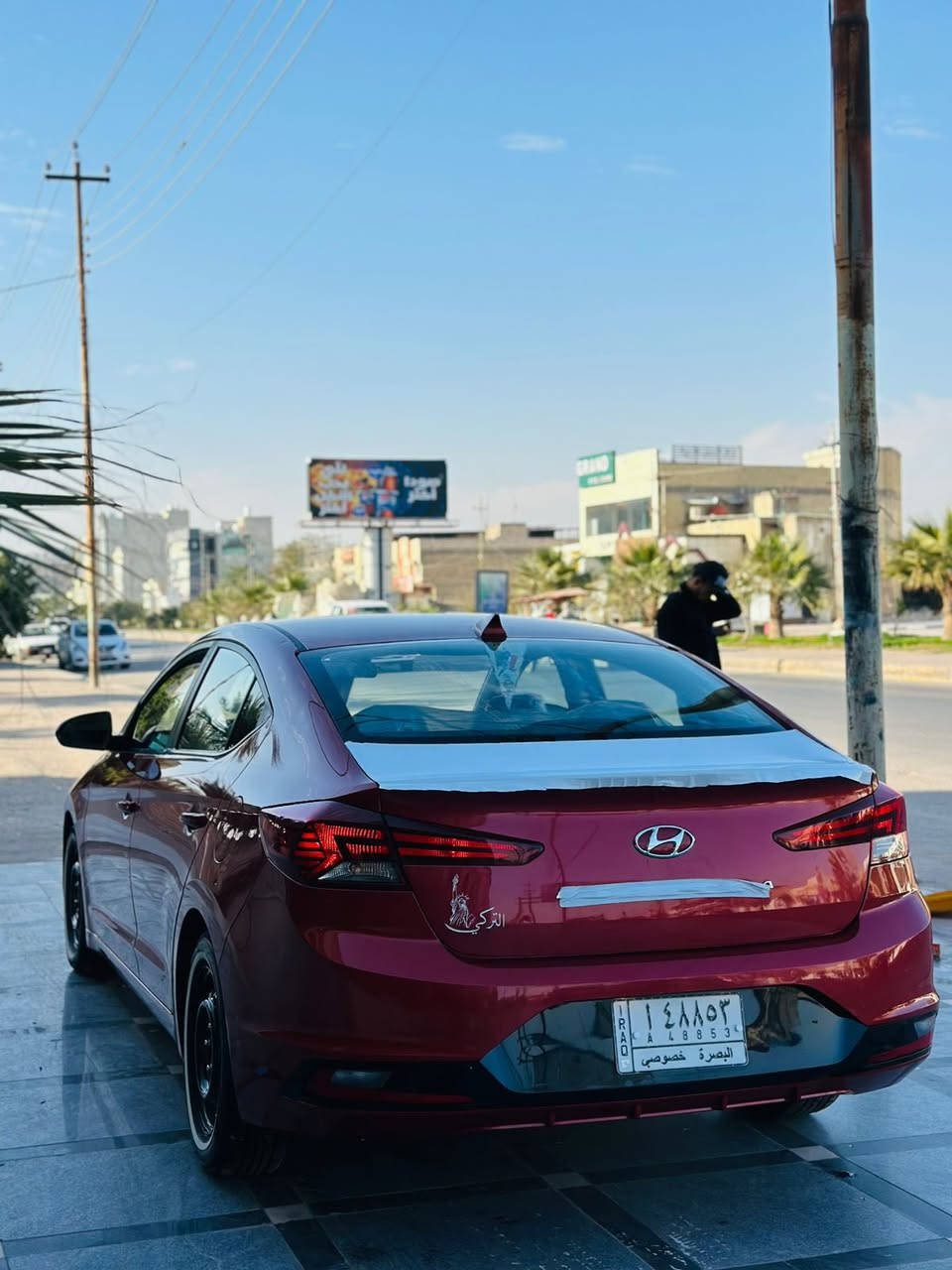 السلام عليكم النترا مديل 19  امريكي بزون المواصفات 

• تحكم ستيرن كامل 

• رادارات جوانب

• رادار امامي 

• كاميرا داورة

• بلوتوث 

• مدخل USB / AUX

• قيادة ذاتية 

• مانع انزلاق - ABS

محرك 2000 دوش مواصفاتها البقيه معروفه سياره نضيفه تخم تاير حداديه تبريد كهربائيات منضومه زنون كير مكينه مفتوحه كيرها at دوشمه جديده السياره كاملا ما بيها كل نقص السياره معوقين بعد 4 اشهر وتصير حره حادث السياره بنيد وراجع نفسه  ولمدكر الايمن مصبوغ السعر 123 مكاني السياره بصره رقم ***********
