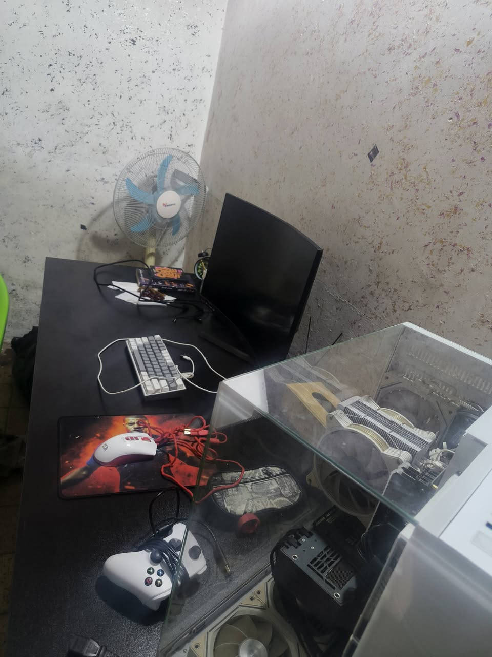 ‏تجميعة pc متكاملة و قوية للبيع  • المواصفات 👇🏼
‏
‏• المعالج (CPU): AMD Ryzen 5 5600X
‏• .كرت الشاشة (GPU): NVIDIA RTX 3070 Ti بسعة 8 جيجابايت من شركة Gigabyte.
‏• اللوحة الأم (Motherboard): ASUS TUF B450-PLUS.
‏• ذاكرة الوصول العشوائي (RAM): 16 جيجابايت بتردد 3600 ميجاهرتز.
‏• وحدة التخزين (SSD): M.2 بسعة 1 تيرابايت.
‏ • مزود الطاقة (PSU): 750 واط.
‏
‏🤍 تفاصيل اضافية مع التجميعة 
‏
‏شاشة:  حجم 27 مقوسة بدرجة 1000
‏دقة: 2k     
‏hz: 165 
‏الشركة المصنعة ACO 
‏وسماعة ايضا من شركة فاناستك مدعومة بأضائة rgb وصوت صافي
‏
‏ماوس ريد دراكون + ماوس باد 
‏+ كيبورد ميكانيكي ريد دراكون ابيض rgb ومستشعر 
‏+ جوستك اكس بوكس اصلية لون ابيض واير متر ونص
‏+ فلاش واي فاي
‏+ كيبل واي فاي من الراوتر للكيس 25 متر
‏
‏⛔ التجميعة نضيفة كلش واستعمال خفيف وانطي ضمان بألي يعجبك وايضا ومين متريد تفحص افحص 
‏مكاني كربلاء المقدسة مقابيل حي العباس 
‏السـعر الكُلي :  1.400 الف ( مـليون و 400 الف عراقي) مجال قليل جداً
‏
‏
‏
‏


**إذا كنت صاحب هذا الإعلان وتريد حذفه لأي سبب، رجاءا أرسل رسالة إلى الدعم الفني**