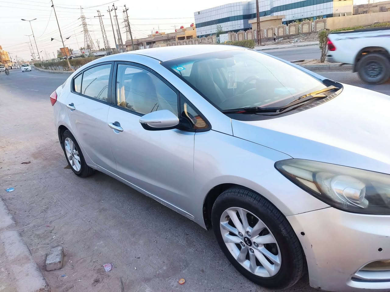 سلام عليكم.
سيراتو 2016للبيع سياره جاهزه 
نص مواصفات. المكان سماوه رميثه 
رقم الهاتف *********** مكلف بل نشر.
