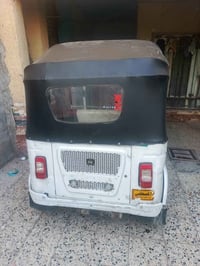 تكتك موديل 21اوراق اصوليه السعر 5500 رقم الهاتف 07700687666
