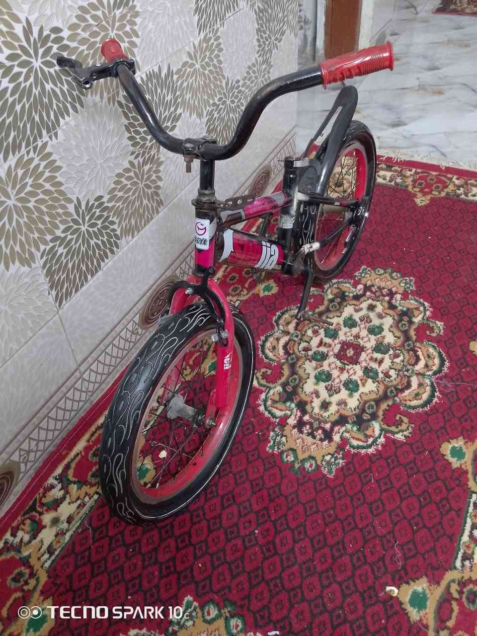 للبيع


**إذا كنت صاحب هذا الإعلان وتريد حذفه لأي سبب، رجاءا أرسل رسالة إلى الدعم الفني**