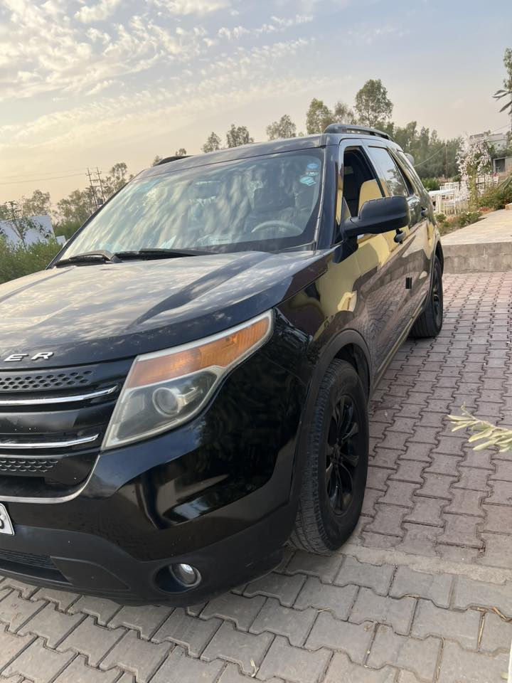 فورت ئێکس پلۆر مۆدێل ٢٠١٢رقم سلێمانی یەک جاملخ بۆیاخی هەیە نرخی ١٣٥گەڵا ***********
