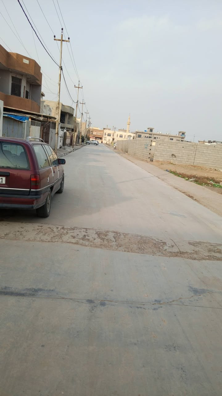 دار للبيع طابو صرف 
المساحة 200مترطابق واحد 
_______________________
العنوان حي العسكري خلف جامع سداد مقابل حديقة 
سعر 145مع مجال 
_____________________
للستفسار اتصل على أرقام 
***********
__________________________
اوزيارة المكتب كركوك حي الاسرى مفقودين مقابل مطعم روما 
بادارة أبو مصطفى
