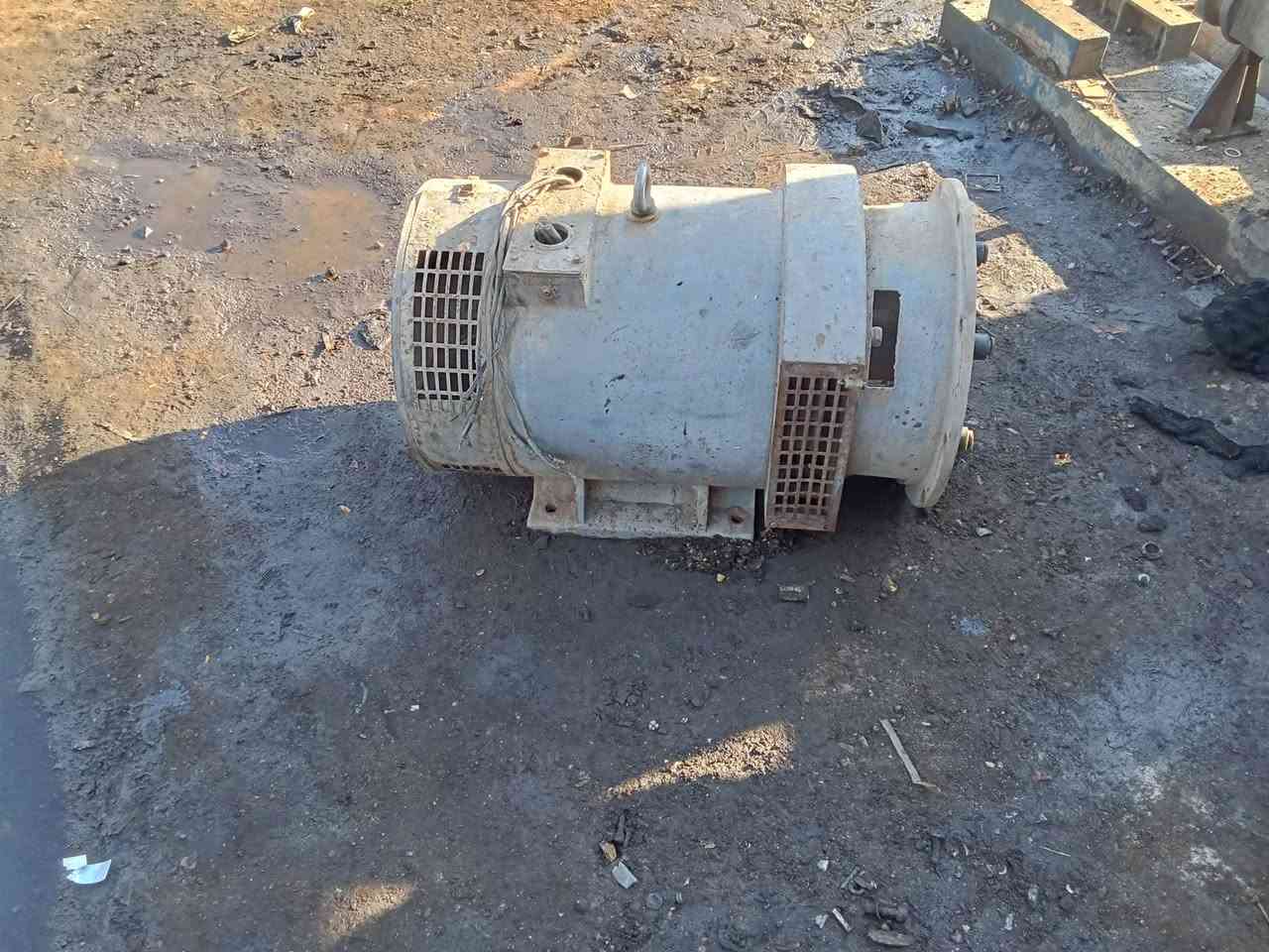 سلام عليكم توليد يطلع 50كيفي لو 60شغال صيني جان مشدود على بيركز ***********
