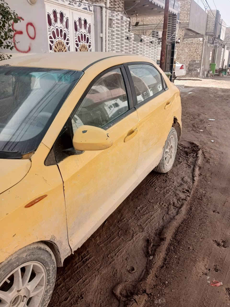 السلام عليكم
شيري فلاويل موديل 2011 كير ومحرك خير من الله أصولي راعيها موجود المداور فورا المكان نجف السعر 15
***********
