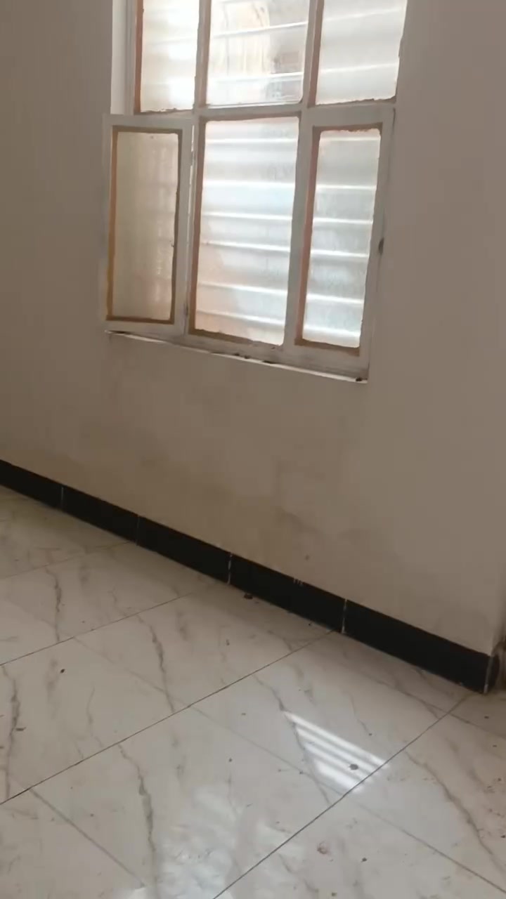 مشتملات ثنين للبيع الرفاعي صوب بني ركاب منطقة شويلي قرب الصناعه المهنيه للاستفسار الاتصال على الرقم التالي ***********
