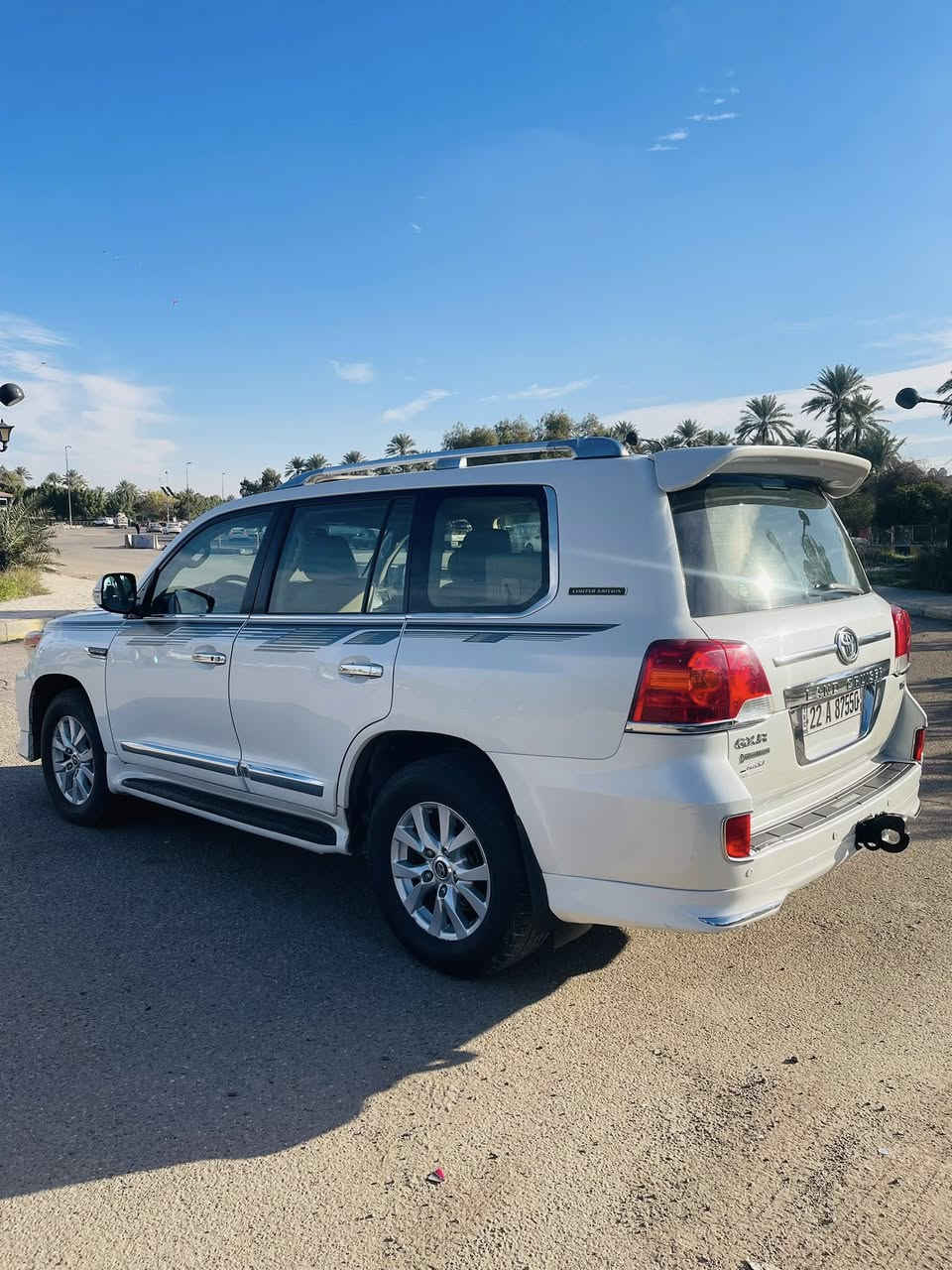 يالله السلام عليكم للبيع او مراوس

لاندكروز 2012 ابيض رقم أربيل الجديد

فول 1/1
كشن كهرباء
جلد
بصمه
بصمه ابواب
فتحه سقف
شاشة كبيره
8 ايرباك
 3 قطع تبريد
تحكم ستيرن
مري شفط
اشاير مري

ماشيه 112

كير ومحرك على وضع الشركة ما مفتوح بيهن برغي

بيه 5 قطع صبغ بدون دواخل سونر مرفق مع المنشور

السعر 290 ورقه وبيه مجال بسيط

العنوان بغداد الكرخ

***********

***********

*********** بي واتساب
