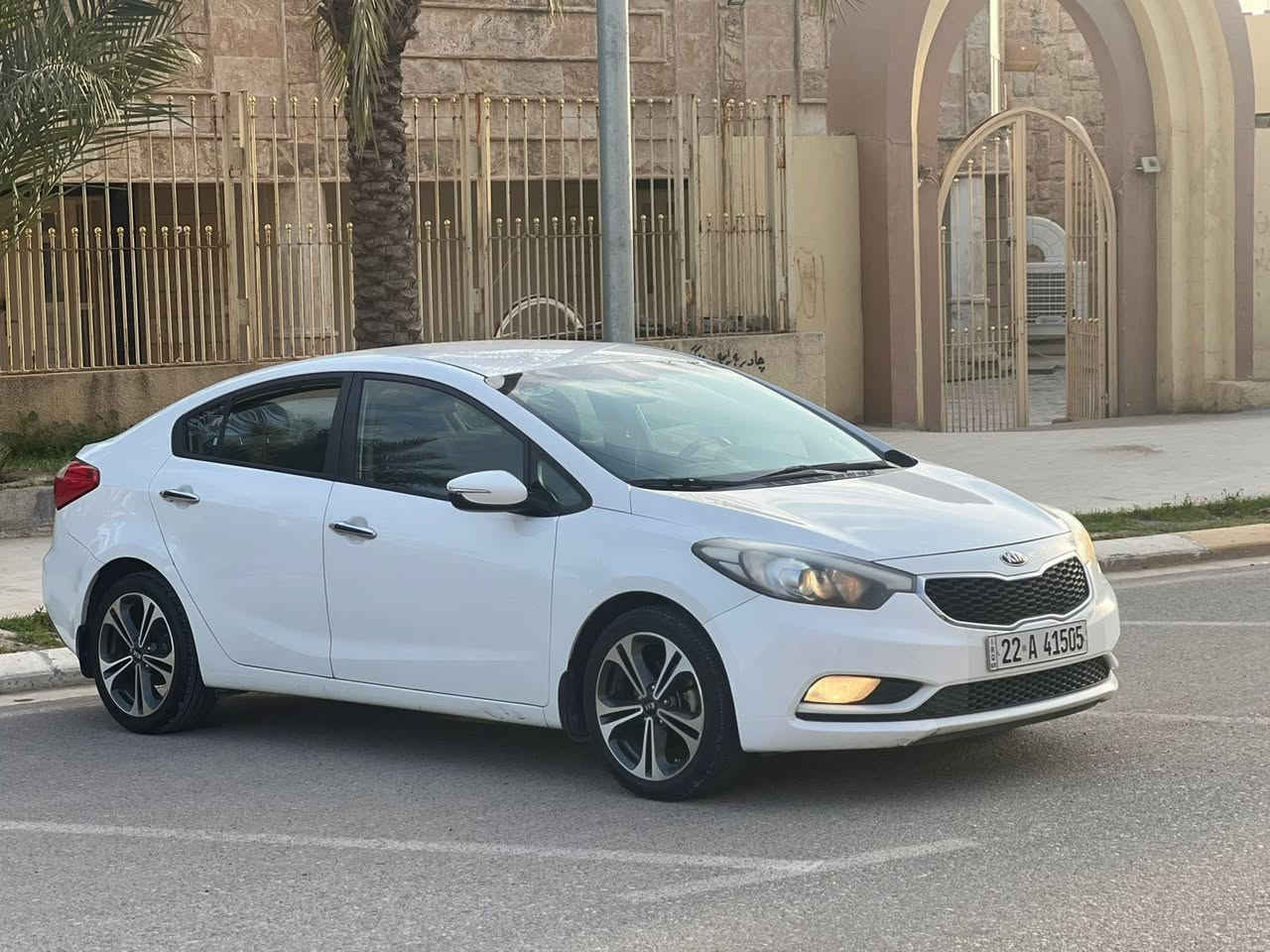 كيا سيراتو 2014 استخدام شخصي 💯
بدون قطره صبغ بدون رصعه بدون شخط 
8 سنوات يم شخص واحد باقي على وضع الشركة 
رقم اربيل رقم سنويه هزه كله جديد لحد 2029 بسمي
السياره بلاديه حتى الدعاميات مابيها صبغ 
محرك 1600 دوش المرغوب گير محرك كلش مضبوط 
السعر~ 125 وبيها مجال 💵💸
العنوان ~ كلار قضاء سليمانيه 📍
الهاتف ~ ***********

