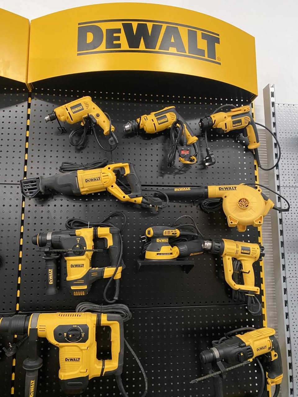 شركة MAK للعدة
الاسم اللي يعتمد عليه أهل الشغل 👷‍♂️⚙️
نفتخر بكوننا الوكيل الوحيد والمعتمد لشركة Metabo الألمانية في العراق، ونوفر لكم عِدد أصلية 100% بجودة أوروبية وأداء يتحمل أقسى ظروف العمل.

🔹 عِدد كهربائية وشحن
🔹 معدات حدادة وبناء
🔹 خدمة ما بعد البيع وثقة سنين

MAK – لأن الشغل الصح يحتاج عِدة أصلية✅

للطلب أو الاستفسار تواصلوا معنا عبر الواتساب: ***********

#بغداد #النجف #كربلاء #البصرة #العمارة #الناصرية #السماوة #الديوانية #الكوت #الحلة #سامراء #تكريت #ديالى #الموصل #دهوك #اربيل #السليمانية

#Baghdad #Najaf #Karbala #Basra #Amara #Nasiriyah #Samawah #Diwaniyah #Kut #Hilla #Samarra #Tikrit #Diyala #Mosul #Duhok #Erbil #Sulaymaniyah
