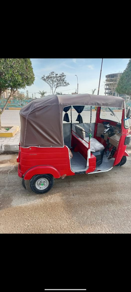 تكتك للبيع موديل 2018 مرقم ديالى بعقوبة ***********
