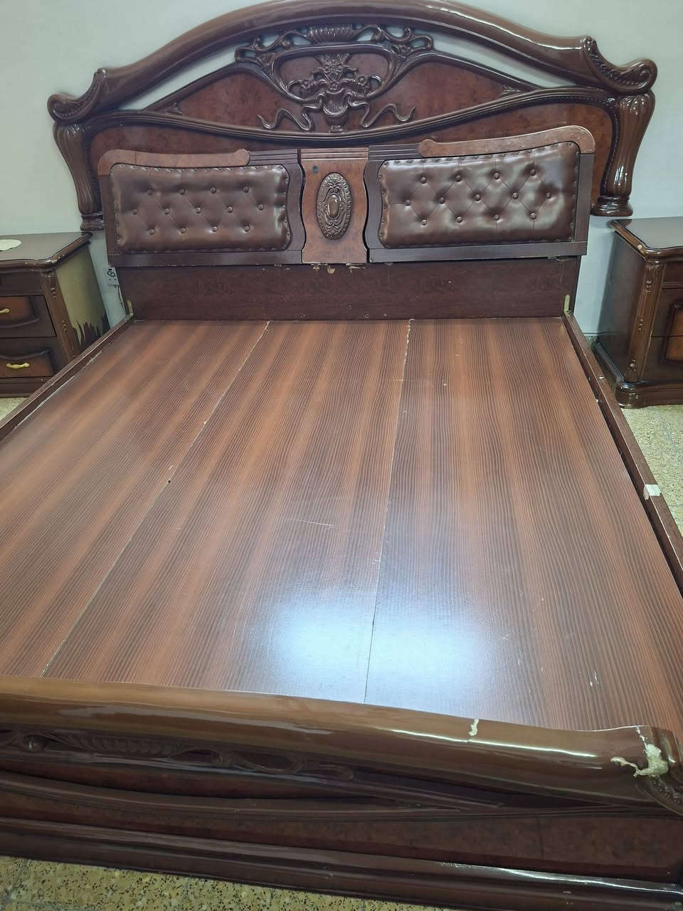 سلام عليكم غراض مستعمله البيع 
‏‪0771 168 6494‬‏

