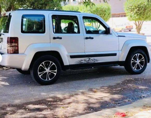 سلام عليكم جيب البيرتي رقم ربيل البيع حادث جملغ خلفي موديل 2008التصال ***********
