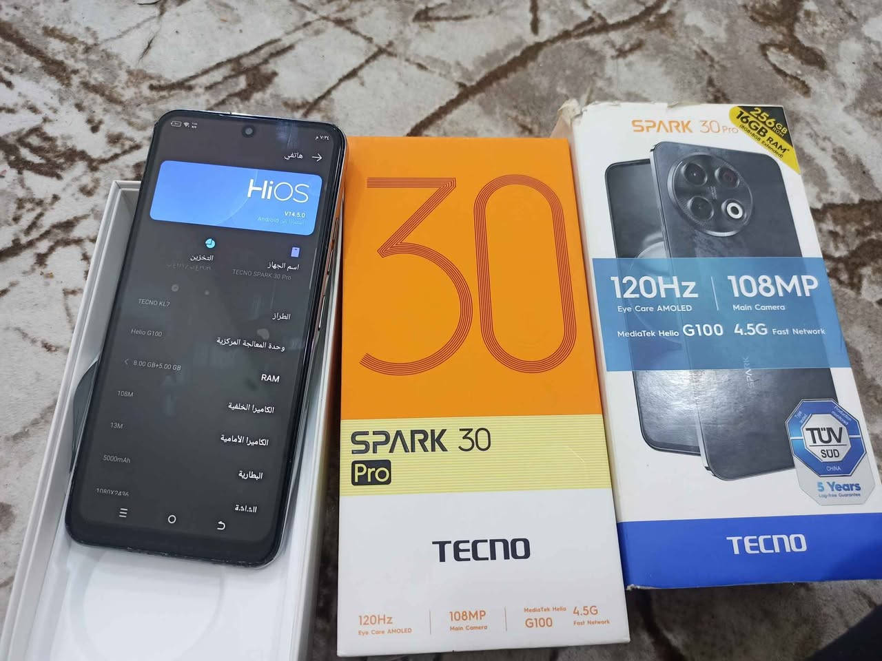 السلام عليكم 
تكنو سبارك 30 برو 
الذاكرة 256 
العشوائية 16 
الكامرة 108MP
90 فريم بالببجي كلش سلس وقوي
تلفون كلش حلو وراقي مواصفاته كلش حلوه تكدرون تبحثون على اليوتيوب وتشوفون كل المواصفات 
التلفون مستبدل الشاشة فقط 

السعر 135 
رقمي *********** Singapore
