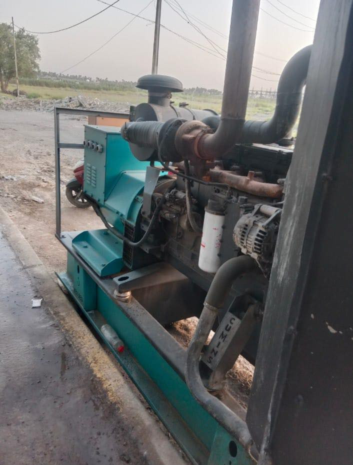 كمنز ١١٤ /٢٤ ولف / راس توليد ٢٥٠ / مكينه بيه خلل بسيط بل محرك طبك جديد الموسم الفات مكاني الدوره ابو جير السعر ٥٠ وبيه مجال ***********
