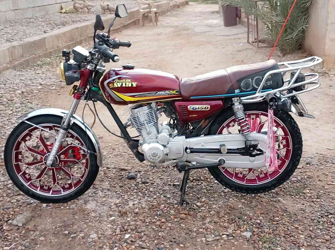 سلام عليكم سيفان موديل 2025محرك 200
شلعه ومعدل فول 
دراجه فول نضافه 
كهربائيّت كله شغاله 
دراجه زلع مابيه 
ماتحط عليه الف 
السعر 675وبيه مجال شي بصيط 
***********
