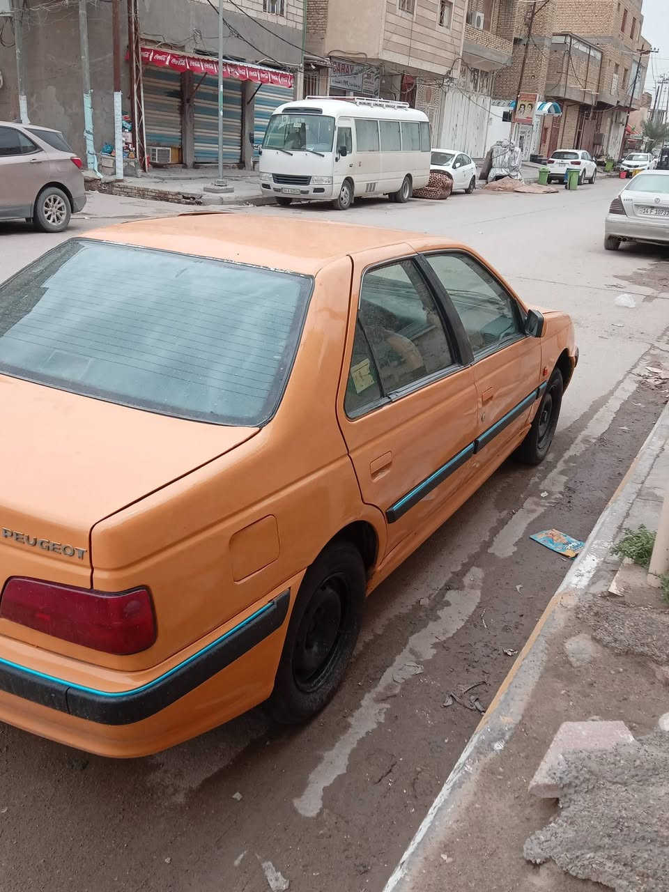 سلام عليكم بيجو بارص موديل 2013 سياره كير ومكينه خير من الله سياره مصبوغه عام جماليه صدر أمامي خلفي جديد مبدل سعر ٣٧ وبيها مجال للشراي مكاني ناصريه مركز شراي ***********
