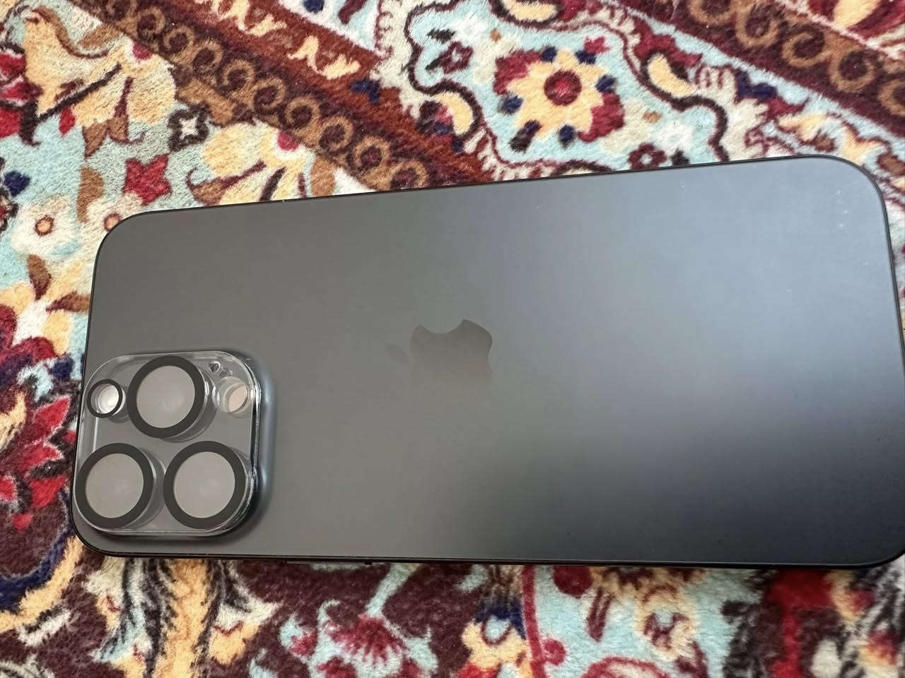 ايفون 15 برو ماكس
لون اسود ذاكره 256
بطاريه 87 
مبدل فقط بلازمه فقط 
الجهاز كلش نظيف 
السعر 900 الف وبي مجال بسيط مكاني بابل
هاتف ***********
