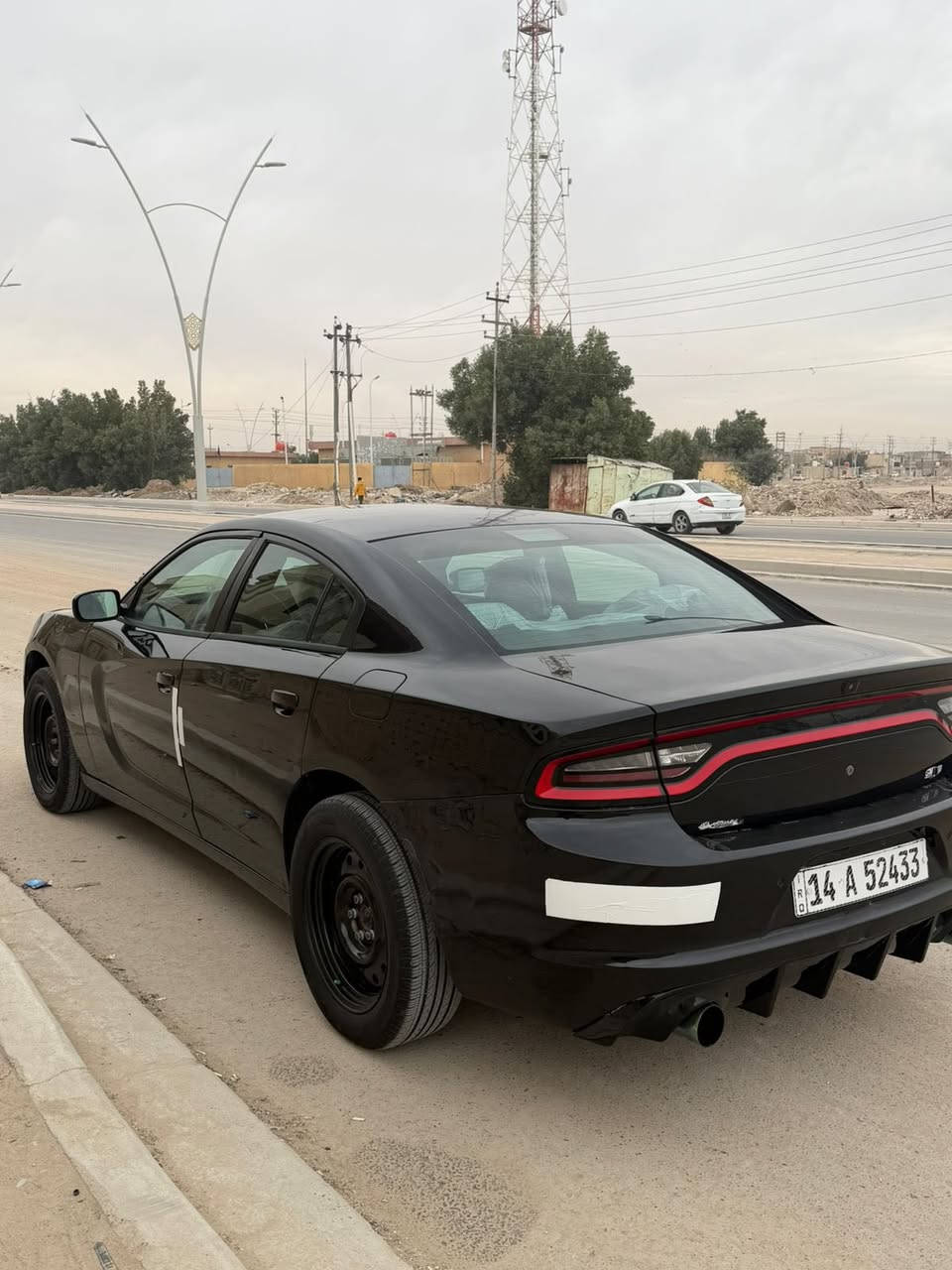 السلام عليكم. جمعه مباركه ع الجميع. ( للبيع جارجر مديل 2017. وارد امريكي دعاميه امامي فقط سياره كفاله من الضربه وصبغ. بوليسي مكينه 5700 كفاله كير كفاله حداده 100بل 100 تبريد ثلج طخم تاير رقم بصره انكليزي تحويل سنويه لغايه 2030 السعر 147 هاتف *********** عنوان البصره.
