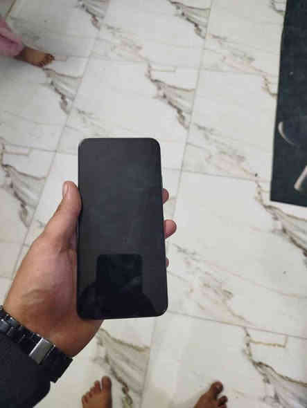 تليفون y9s 
مبدل شاشه اصليه ضمان 
تليفون مرتب كامره شحن مكفول 
فقط كسر في الضهر ومامءثر 
اراسل خاص للاستفسار او الاتصال *********** عمارة
