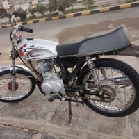 دراجه لبيع كلك كلك كلك اكفلك من كلشي نضيفه وما مفتوح بيه شي مستعجل عل ...