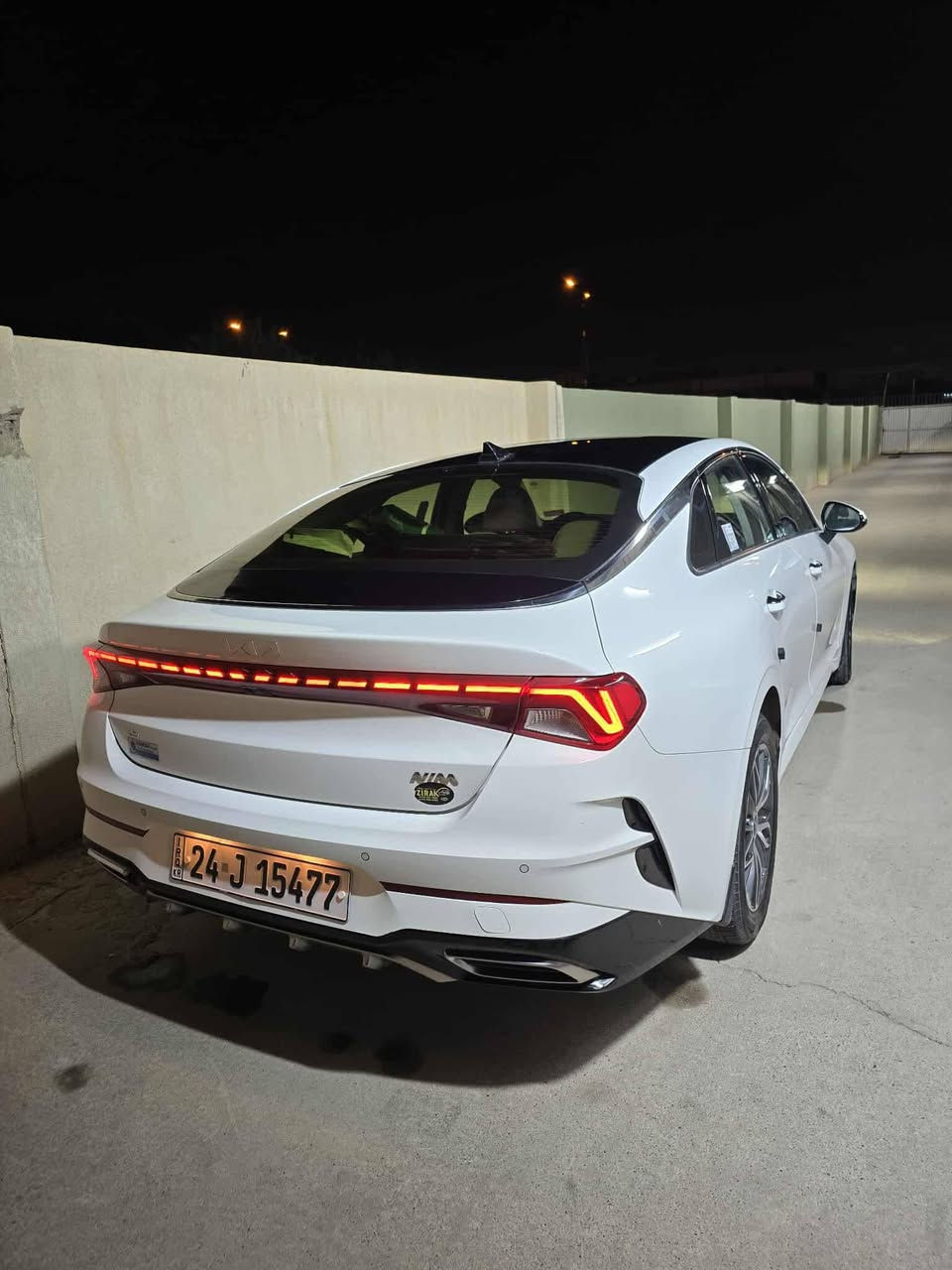 السيارة خليجية وكالة
المواصفات :
1- بصمة + تشغيل عن بعد 
2- بانوراما 
3- شاشة 
4-كشن السائق كهرباء 
5- لد امامي + خلفي  
6-حساس امامي + خلفي 
7-اشاير بالمري + المري قابلة لطي 
8-ترحيب عند الاقتراب 
9- مانع انزلاق 
10- سايد بريك الكتروني مع الاوتو هولد 
11 الاضوية الداخلي كلها لد 
12- سيارة كشنات جلد مع التدفئة 
13- سيارة ماشية 67 كفاله عامه 
السعر 212
رقم شمال دهوك
للتواصل***********
***********
